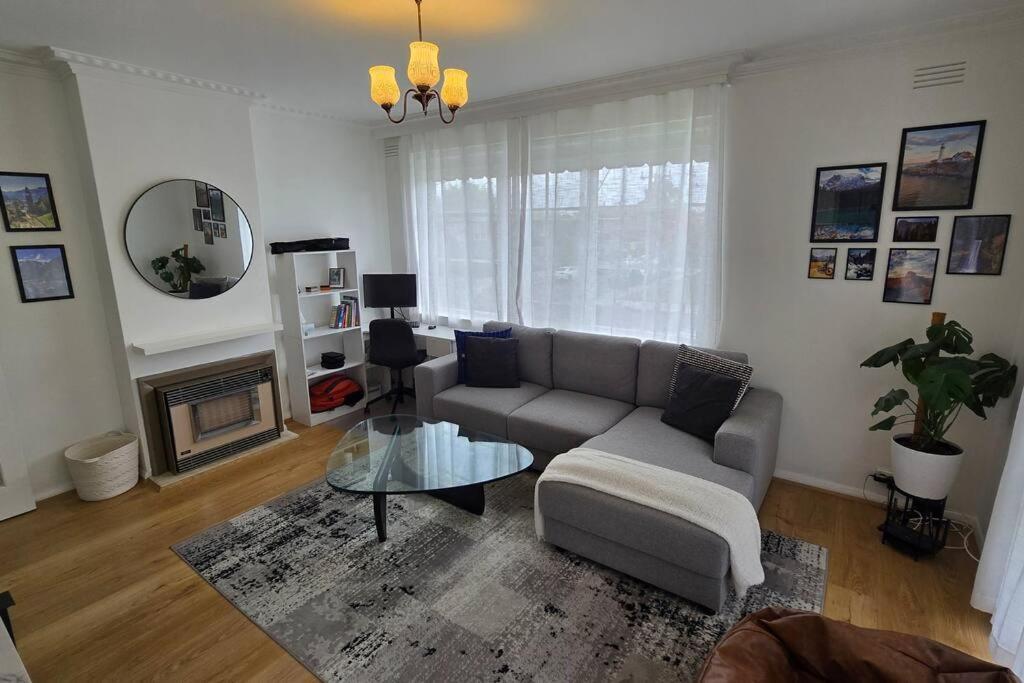 Elsternwick Easy Living - 2 Bedroom Sleeping 4 Melbourne Bagian luar foto